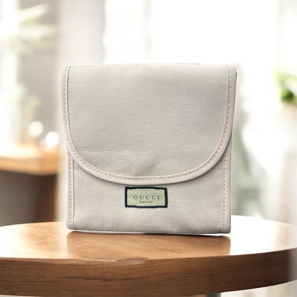 Gucci Beauty Blush Cosmetic Case